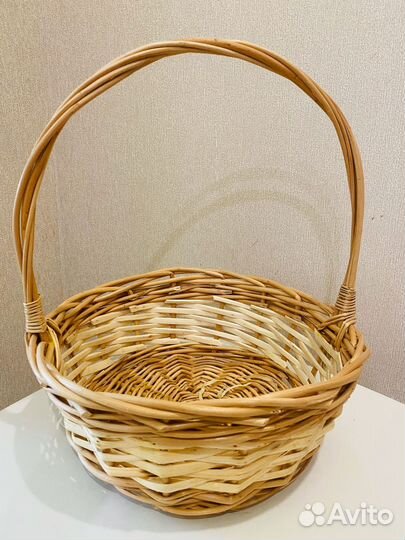 Корзины плетеные из ивы