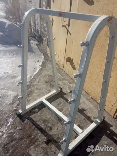 Стойка под штанги