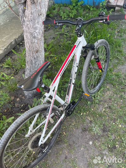 Велосипед gt avalanche 4.0