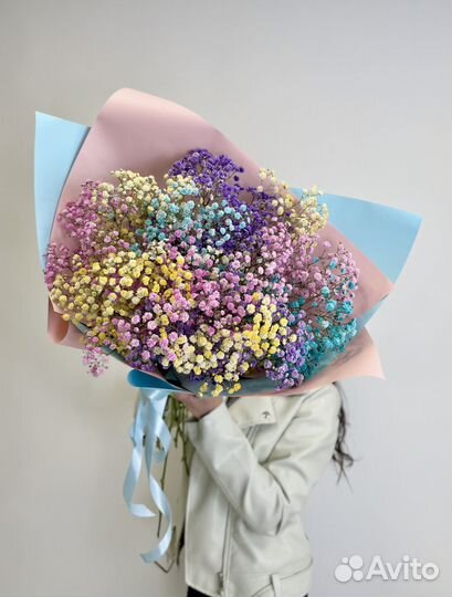 Букет из 11 радужной Гипсофилы в матовой бумаге