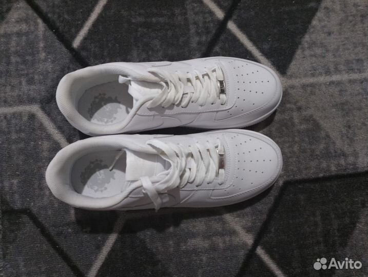 Кроссовки nike