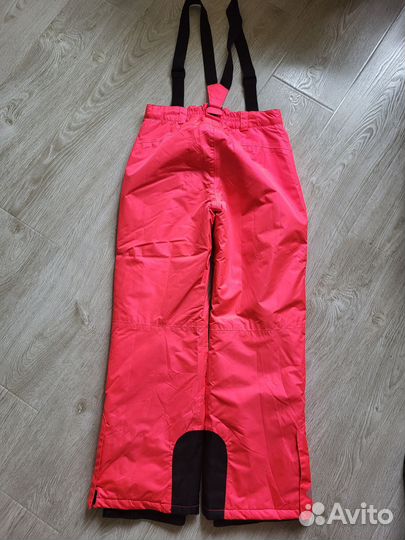 Горнолыжный костюм для девочки 146