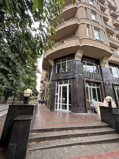 Свободного назначения, 350 м²