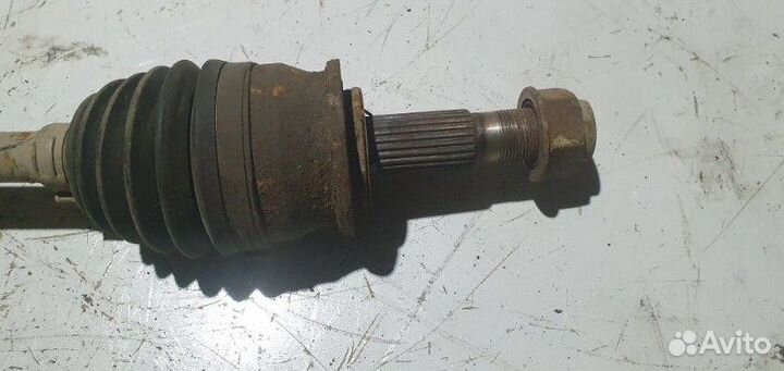 Полуось передняя левая Chevrolet Aveo T300 1.6