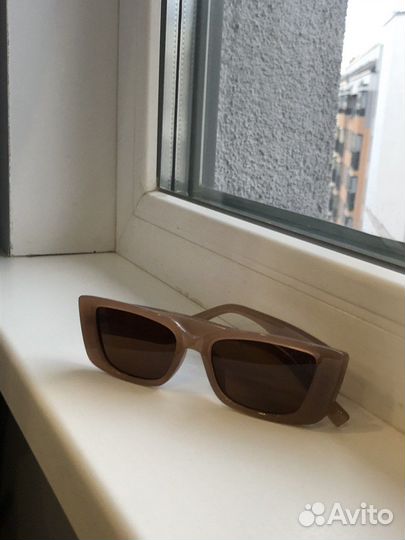 Солнцезащитные очки