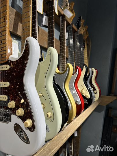 Электрогитары на выбор