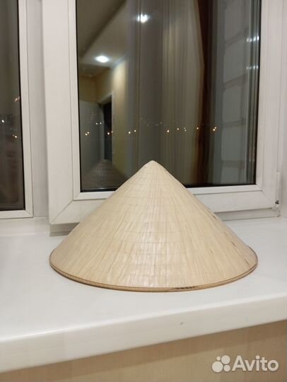 Вьетнамская шляпа