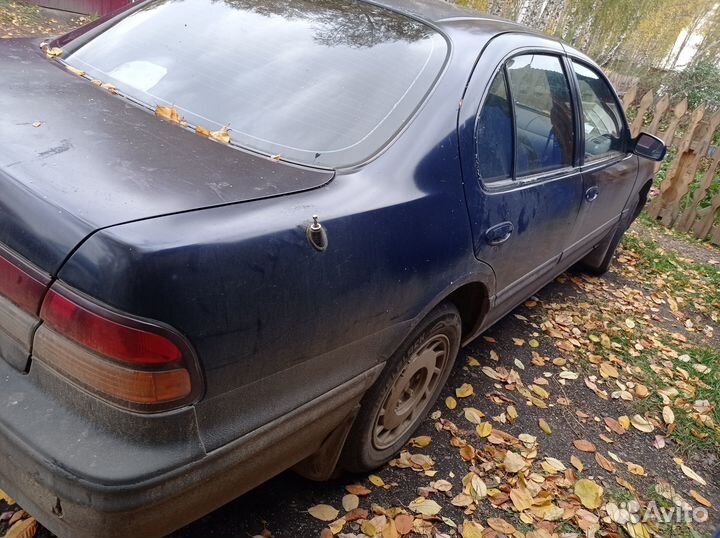Nissan Maxima 2.0 МТ, 1995, 280 000 км