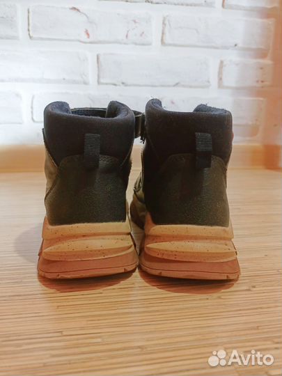 Ботинки демисезонные для мальчика 30