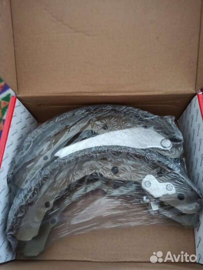 Тормозные накладки задние на Skoda Octavia A4