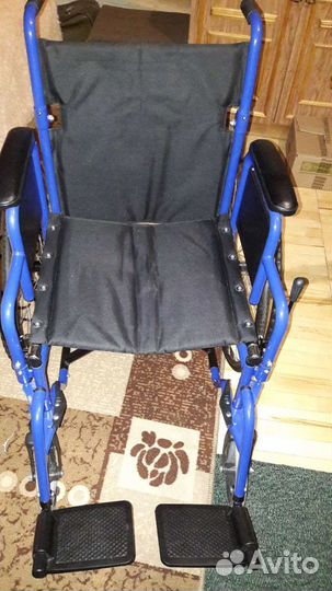 Кресло-коляска инвалидна