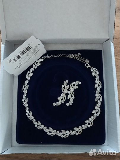 Комплект колье и серьги