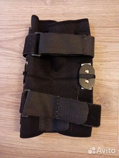 Ортез на коленный сустав с шарнирами