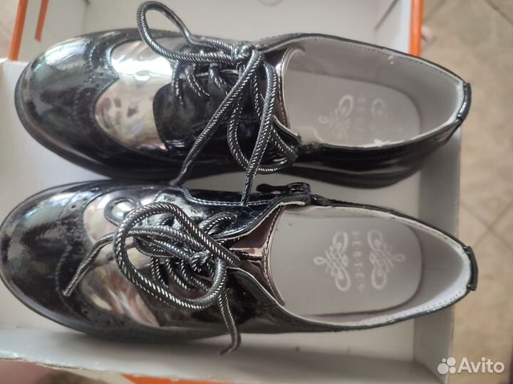 Ботинки демисезонные для девочки размер 33