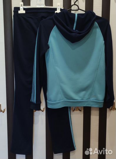 Спортивные костюмы Adidas, Bilcee р-р 42