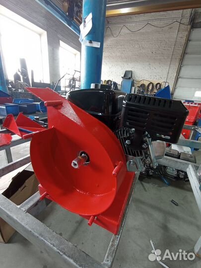 Измельчитель травы и веток 2в1 утр-1378