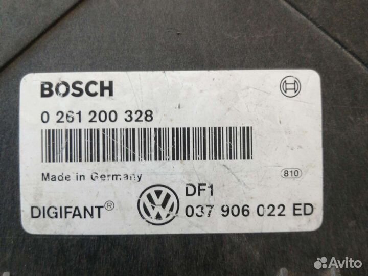 Блок управления двигателем Audi B4 Volkswagen