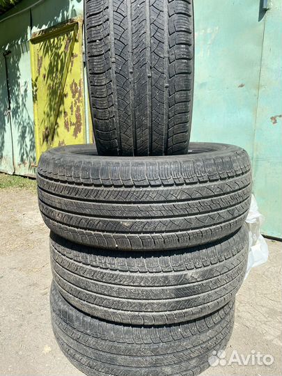 Michelin Latitude Tour HP 235/55 R19 101