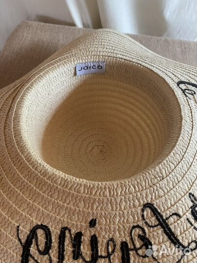 Шляпа женская соломенная