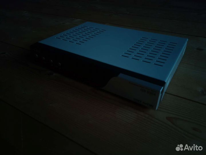 Ресивер триколор GS 8304