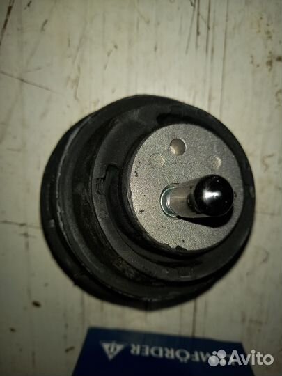 Опора двигателя