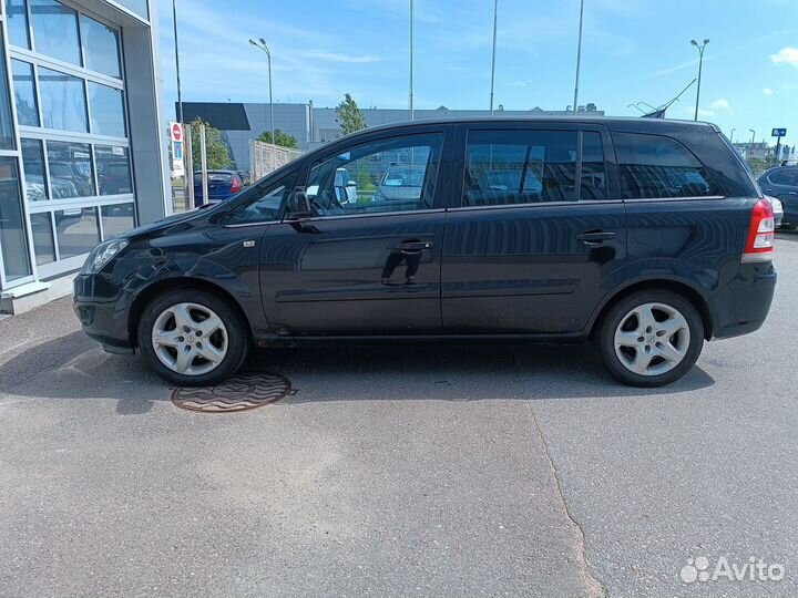 Opel Zafira 1.8 МТ, 2011, 298 000 км