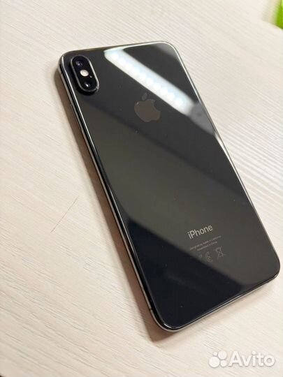 iPhone Xs Max, 64 ГБ