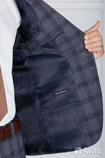 Мужской костюм размер 52