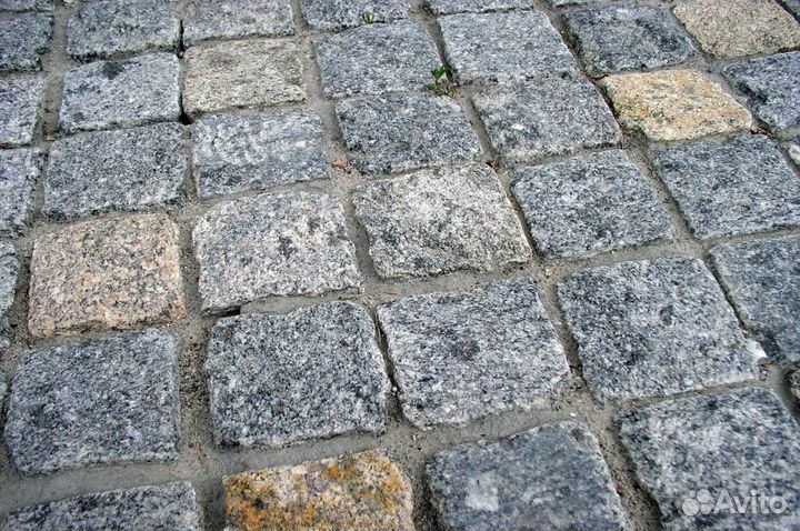 Брусчатка колотая, гранит Цветок Урала, опт от 123