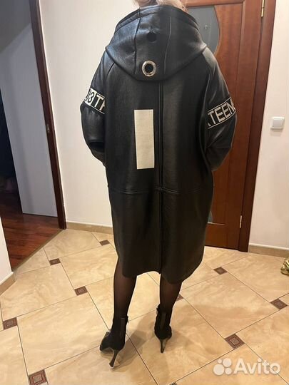 Женская верхняя одежда 46 48