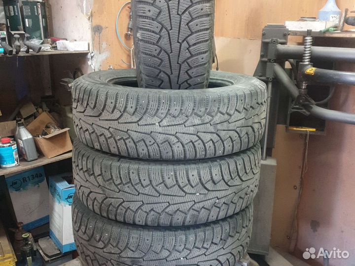 Nokian Tyres Hakkapeliitta 5 SUV 225/65 R17 106T