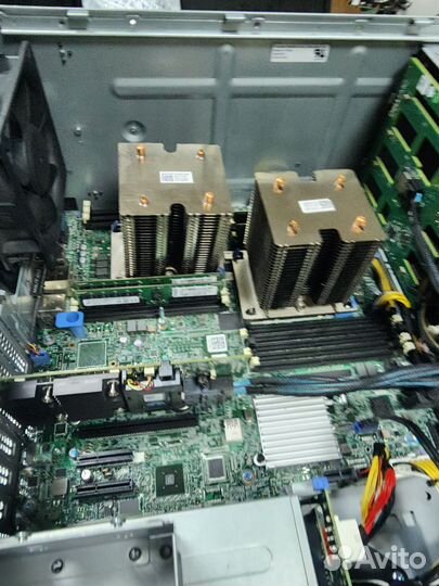 Сервер Dell t440 8lff(xeon gold 6140*2, 256gb)