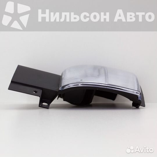 Габарит nissan diesel, правый, zevs