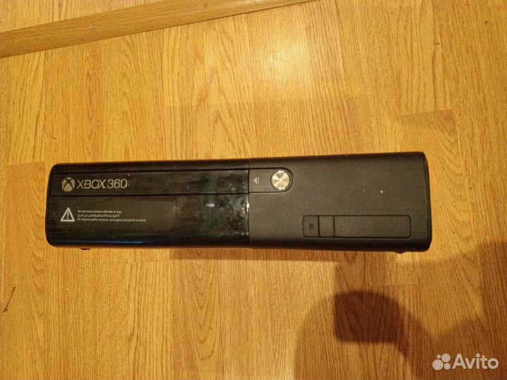 Xbox 360 + FIFA 19 + GTA 5