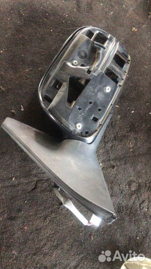 Зеркало левое Toyota Probox Тойота Пробокс