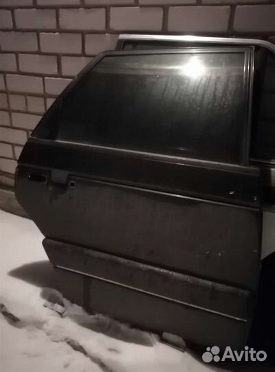 Volkswagen Passat b3 по запчастям