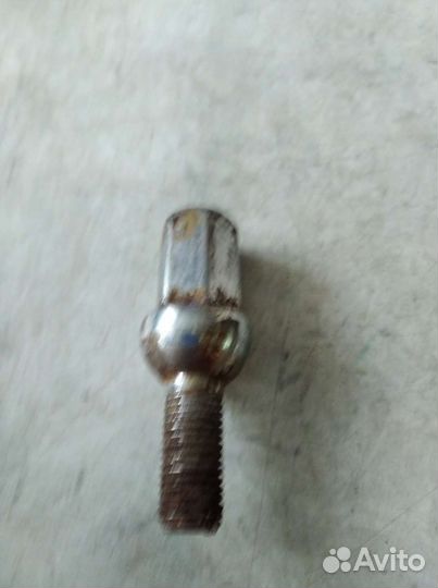 Болты крепления дисков для Пежо ситроен