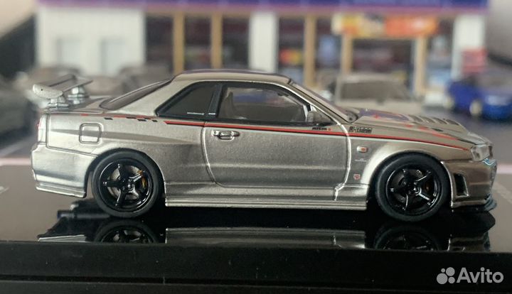 1/64 модель inno skyline gtr r34 nismo r-tune