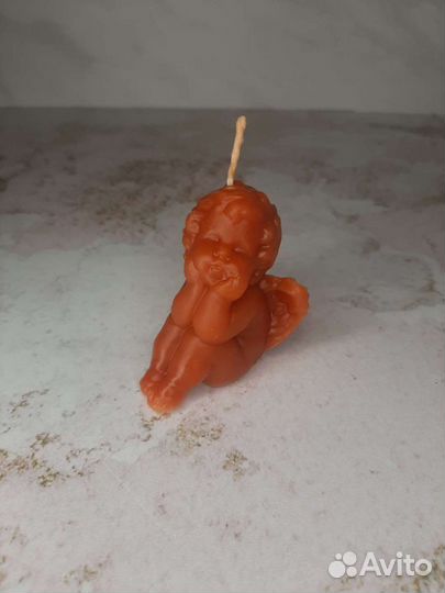 Свеча из пчелиного воска ангел мальчик