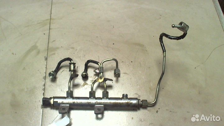 Рампа топливная Jaguar XF 2007–2012, 2009