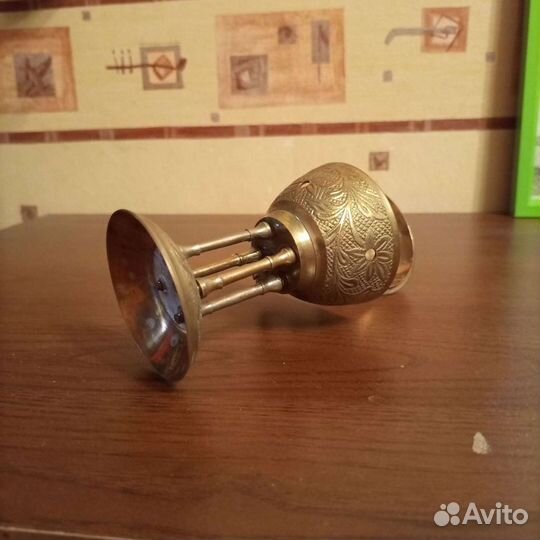 Чаша с крестом