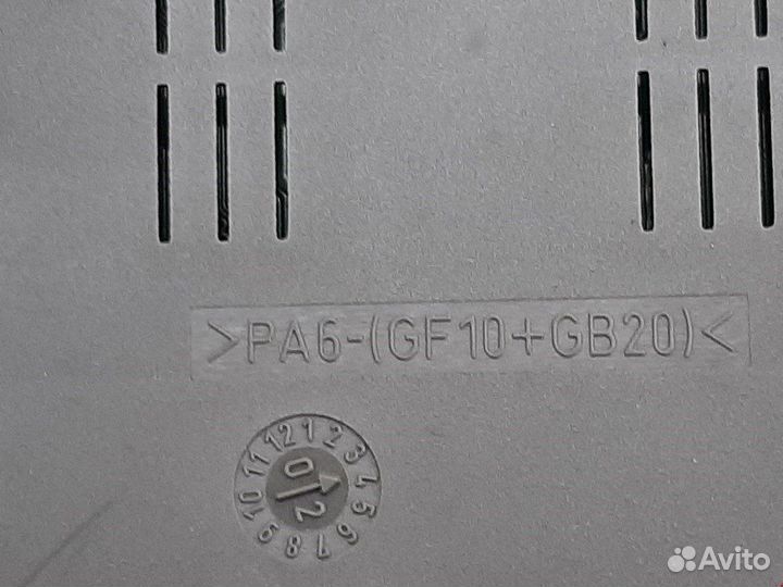 Блок предохранителей для Peugeot-Citroen C5 1