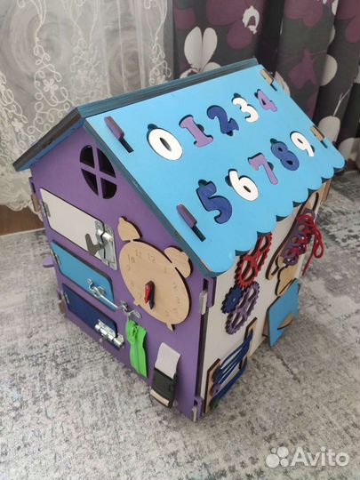 Бизидом бизиборд дом