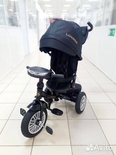 Трехколесный велосипед новый Lux Mom
