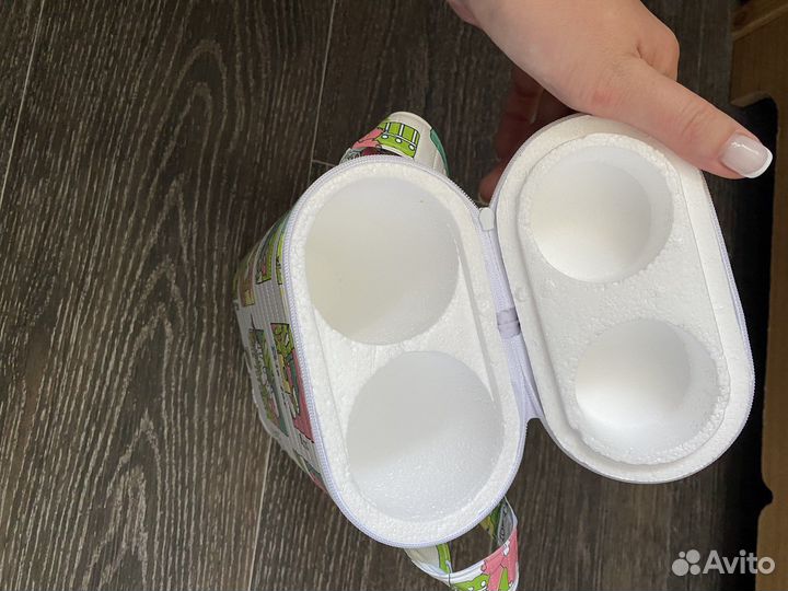 Термоконтейнер для 2-х бутылочек новый