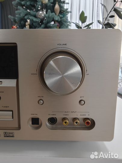 Ресивер Marantz