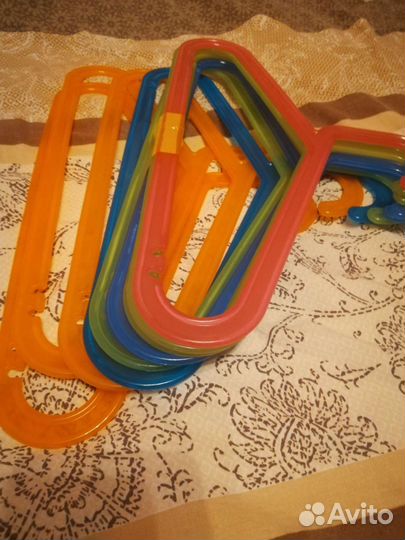 Детские вешалки 10шт