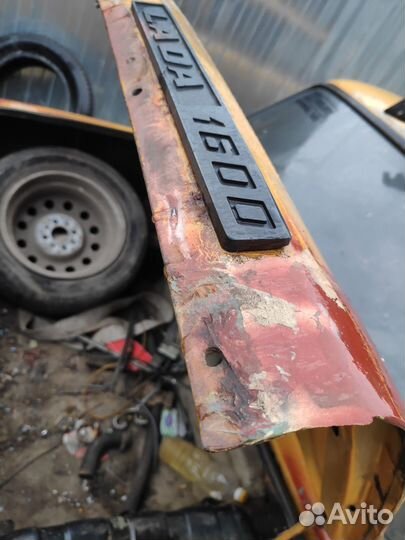 Капот на ваз 2106