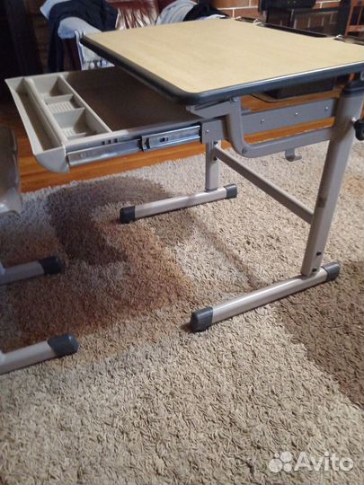 Растущая парта и стул бу