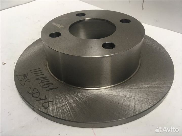 Диск тормозной задний Audi 80/90 B4 1991-1994